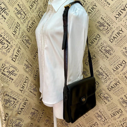 Gucci Vintage Handbag Clutch Pouch Leather Black Travel Business — view 3
