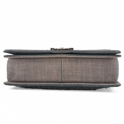 Chanel Boy Chanel V-stitched Chain Shoulder Denim Large Size Blue (silva