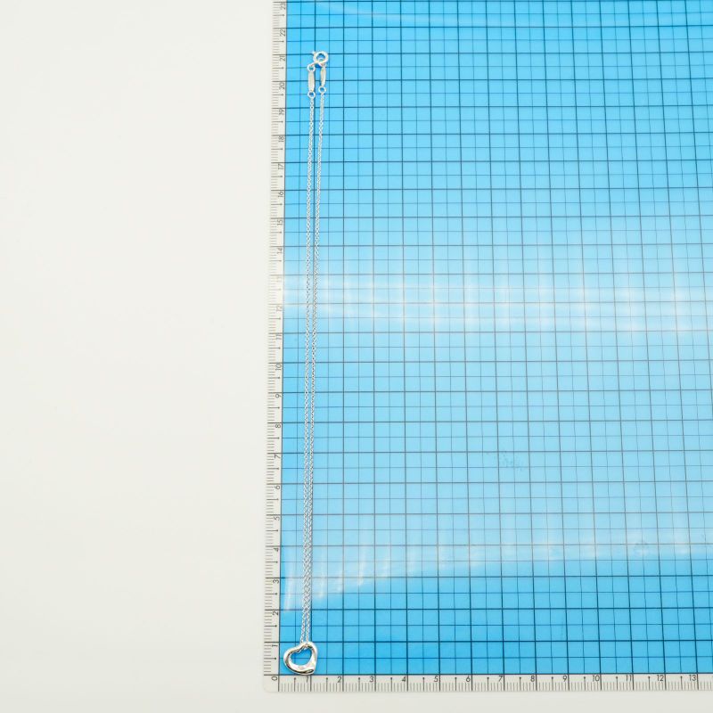 11mm (0.43in) Tiffany & Co Small Open Heart Necklace 24-5792s