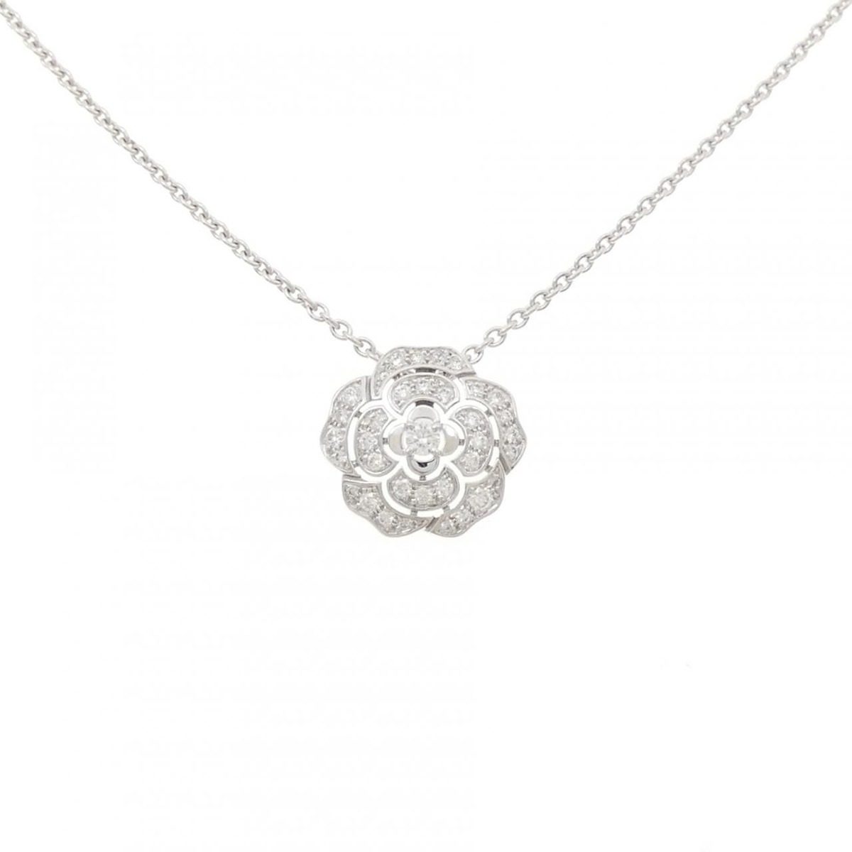 Chanel Camellia Necklace Gold