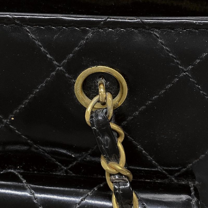 Chanel Shoulder Bag Matelasse Black Chain Shoulder/gold Hardware Leather