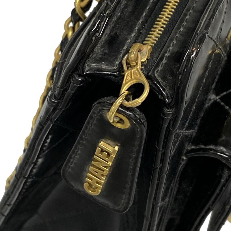 Chanel Shoulder Bag Matelasse Black Chain Shoulder/gold Hardware Leather