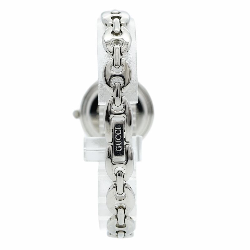 Gucci Change Bezel 11/122l White Dial Wristwatch Ladies