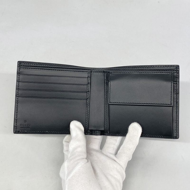 Gucci Wallet GG Supreme 575132 PVC Gray Black Silver Hardware Men's