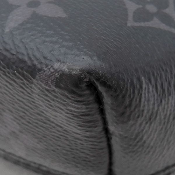 Louis Vuitton Shoulder Bag S Cape Messenger Monogram Eclipse Canvas Monogram