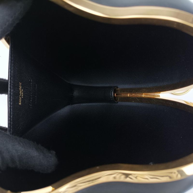 Yves Saint Laurentyves Saint Laurent Love Box Heart Shape Black Leather 466212