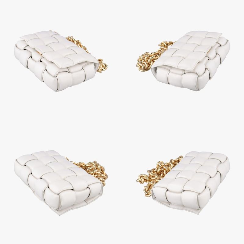 Bottega Veneta The Chain Cassette In White Lambskin B09341150o