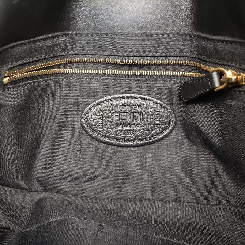 Fendi Baguette Black Leather 7va472 7va472-sfr-199-8241