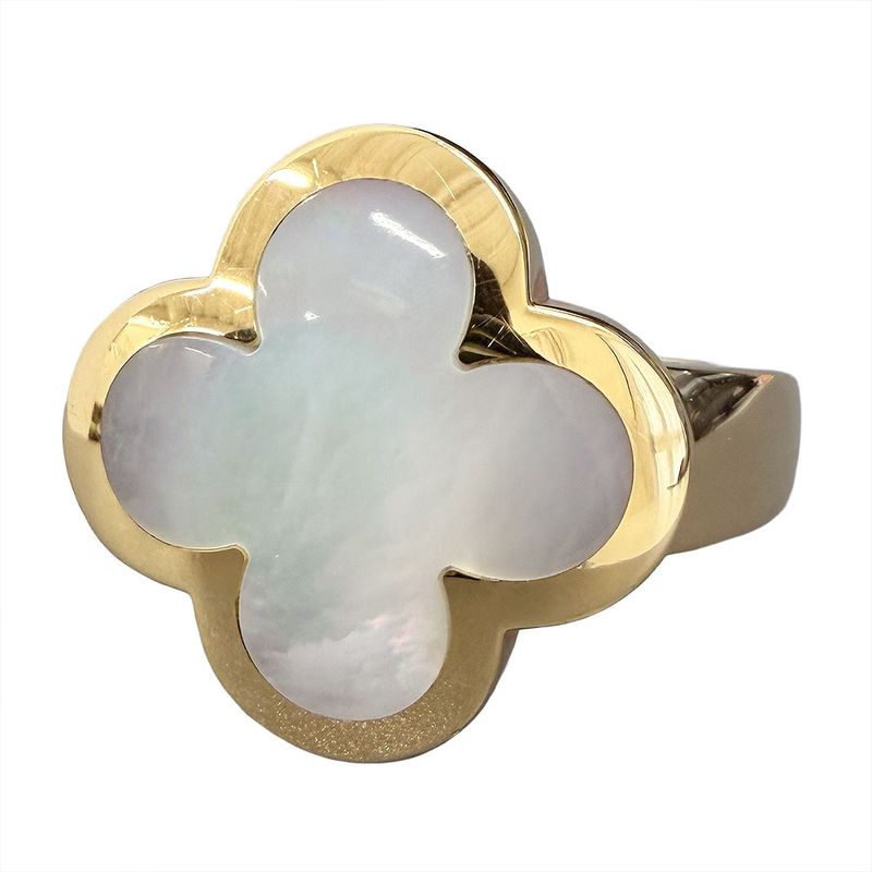 Van Cleef & Arpels Pure Alhambra Ring