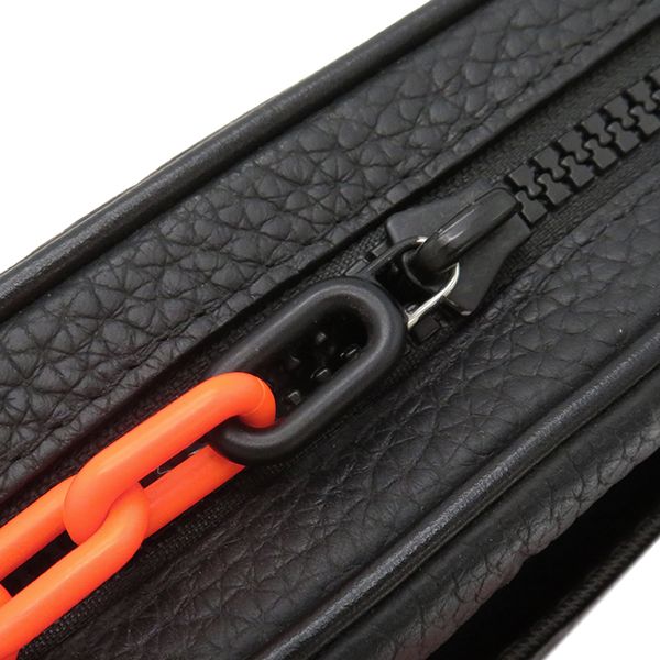 Louis Vuitton Clutch Bag Pochette Volga Taurillon Leather Noir Black Hardware