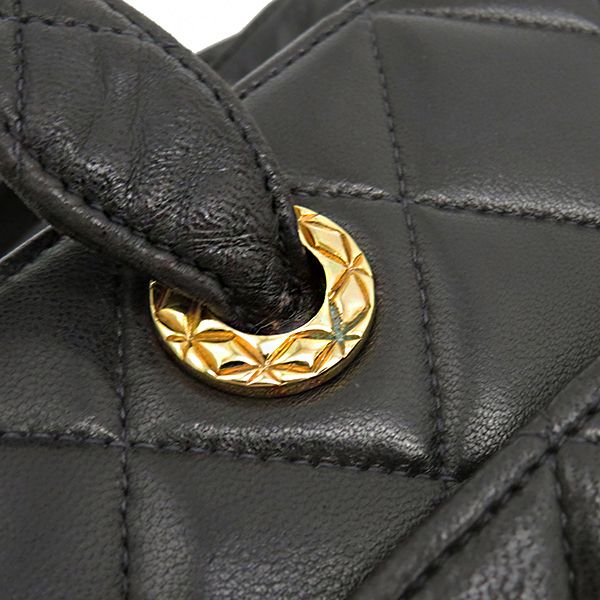 Chanel Shoulder Bag Matelasse Leather Black Gold Hardware Black Chain Shoulder