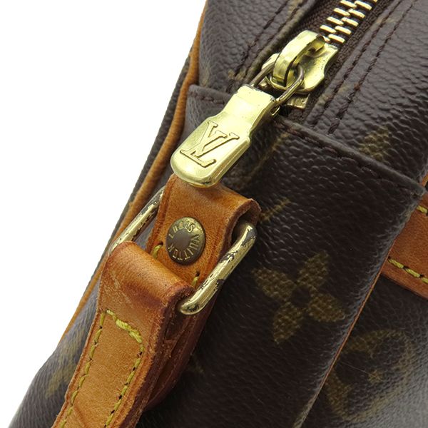 Louis Vuitton Shoulder Bag Trocadero 27 Monogram Canvas Monogram Gold Hardware