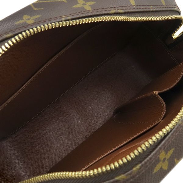 Louis Vuitton Shoulder Bag Cité MM Monogram Canvas Monogram Silver Hardware