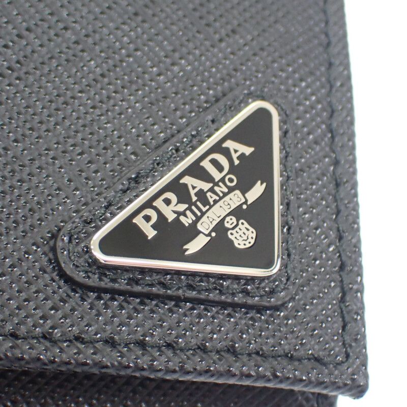 Prada Saffiano Triangle 2mm (0.08in)935_qhh_f0002 Coin Case Saffiano Black