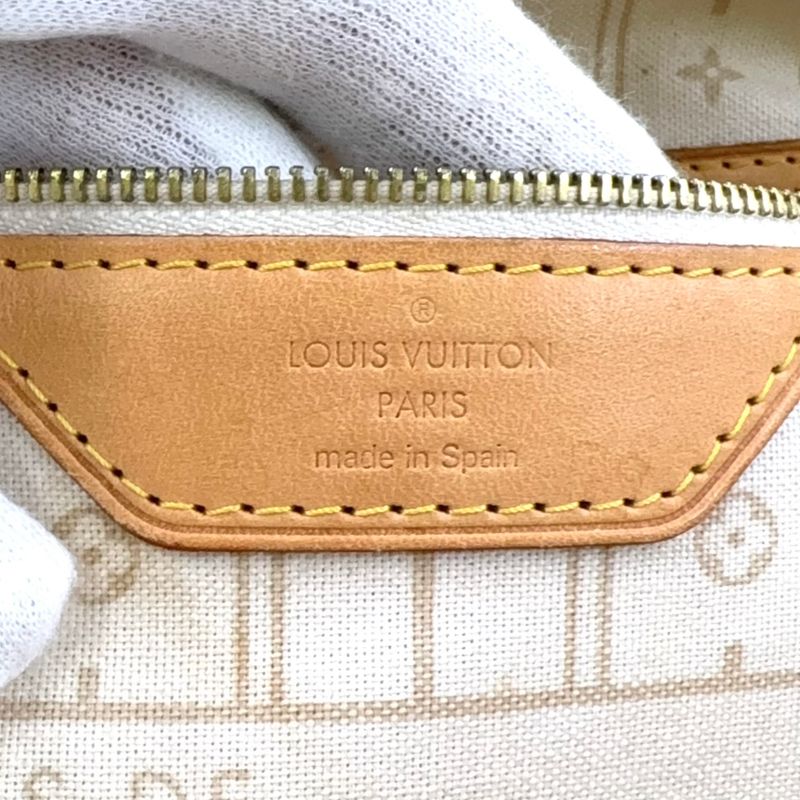 Louis Vuitton Neverfull MM Damier Azure Damier Azure Leather × PVC White Tote