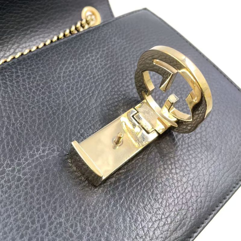 Gucci Interlocking G Chain Shoulder Bag Leather Black Shoulder Bag Gold 510304