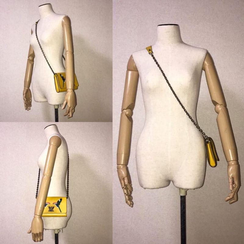 Louis Vuitton Epi Twist Chain Wallet Shoulder Bag Yellow Price Negotiation
