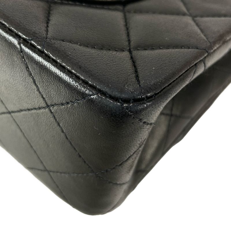 Chanel Shoulder Bag Double Flap Matelasse A01113 Black Chain Shoulder/gold