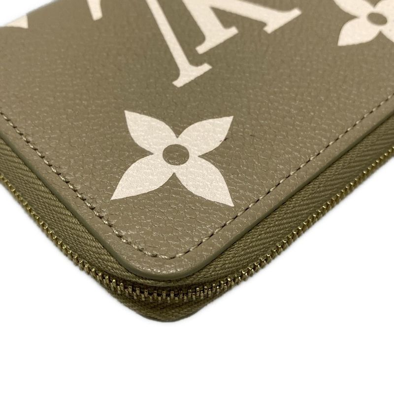 Louis Vuitton Coin Case Bicolor Monogram Empreinte Zippy Coin Purse M82448