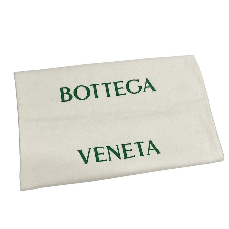 Bottega Veneta Maxi Intrecciato Black Leather Second Bag