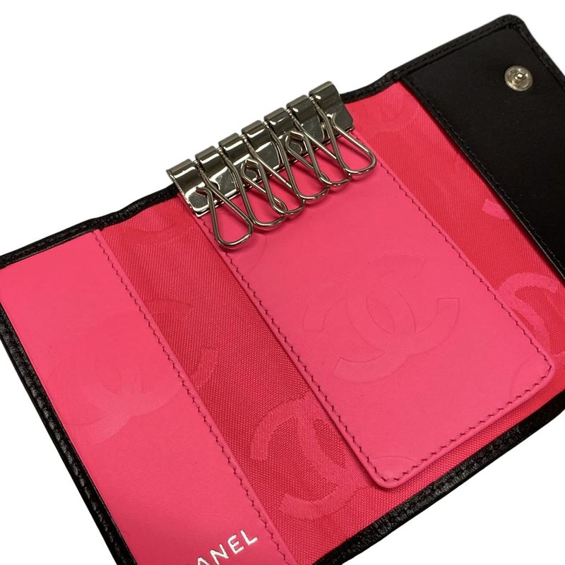 Chanel Key Case Cambon Line Black And White 6 Hooks Lambskin