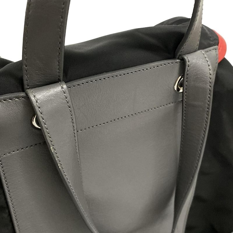 Prada Backpack Sac - Black X Gray X Red Leather