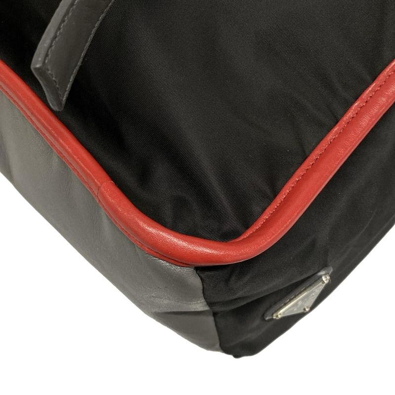 Prada Backpack Sac - Black X Gray X Red Leather