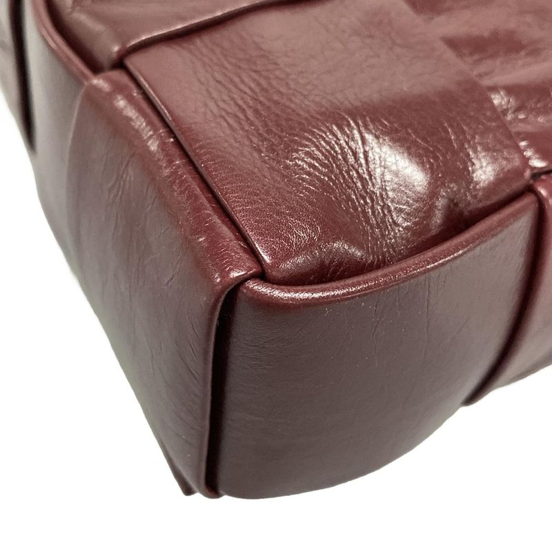 Bottega Veneta Shoulder Bag Cassette Bordeaux