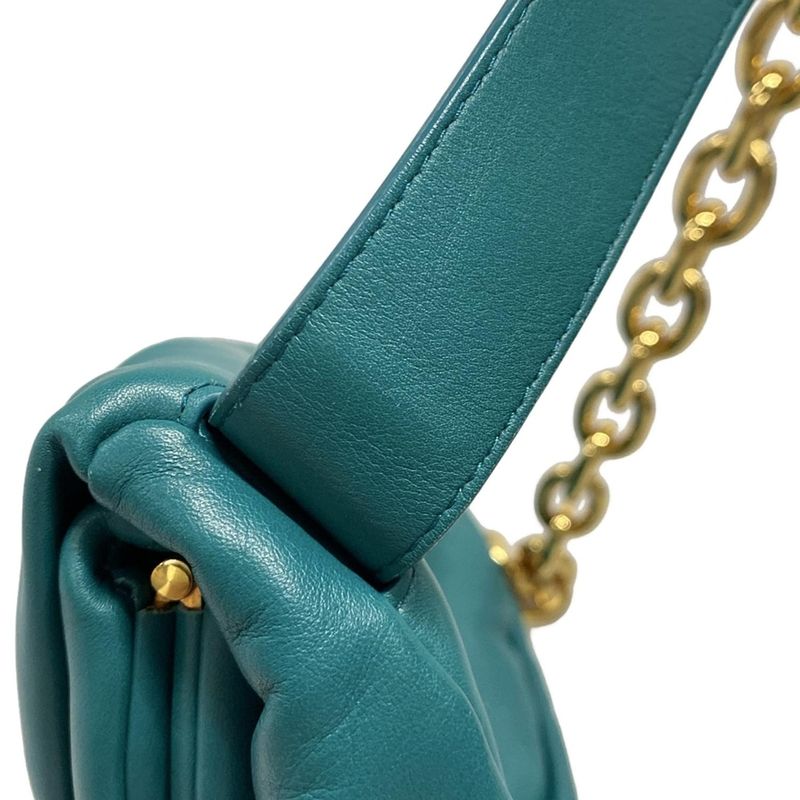 Bottega Veneta Shoulder Bag The Chain Pouch Green Chain Shoulder Leather