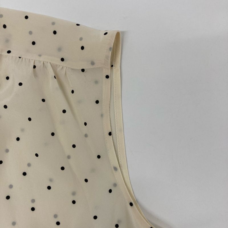 Celine Phoebe Period 2 0w55/5963 White And Black Silk Dot Sleeveless Bow Tie