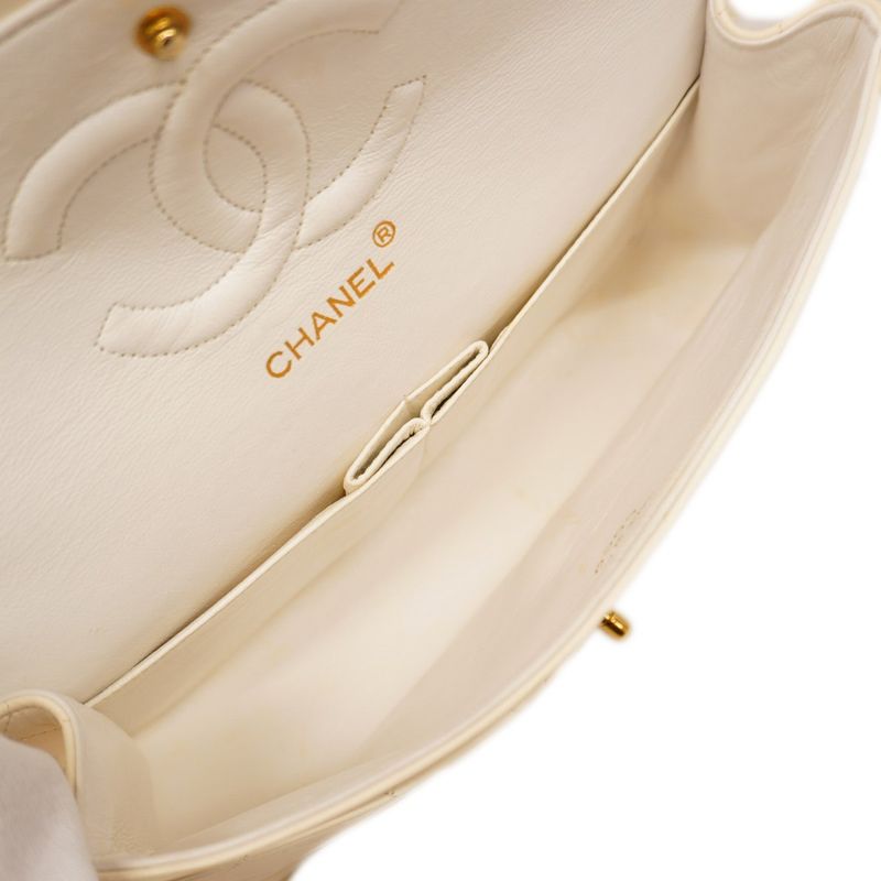 Chanel Shoulder Bag Matelasse Lambskin Ivory Gold Hardware Women