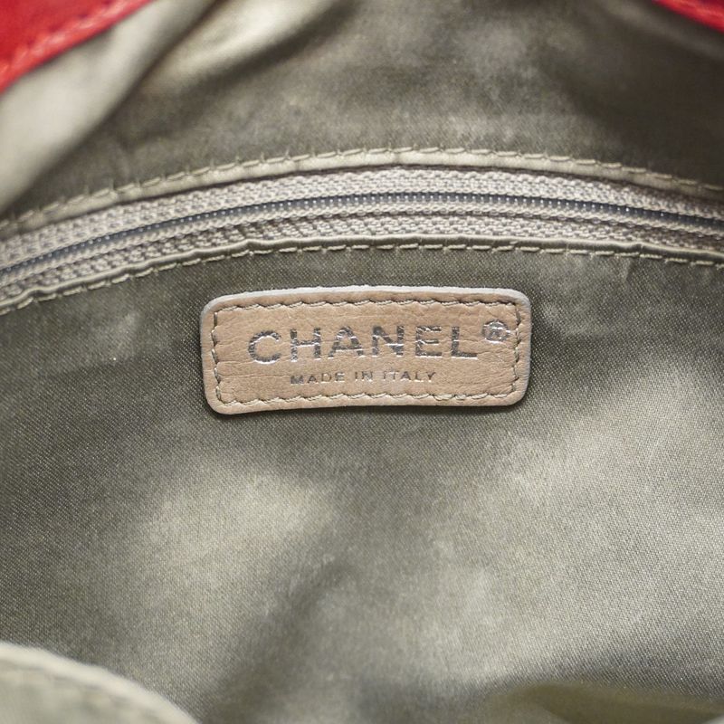 Chanel Shoulder Bag Leather Bordeaux Silver Hardware Women