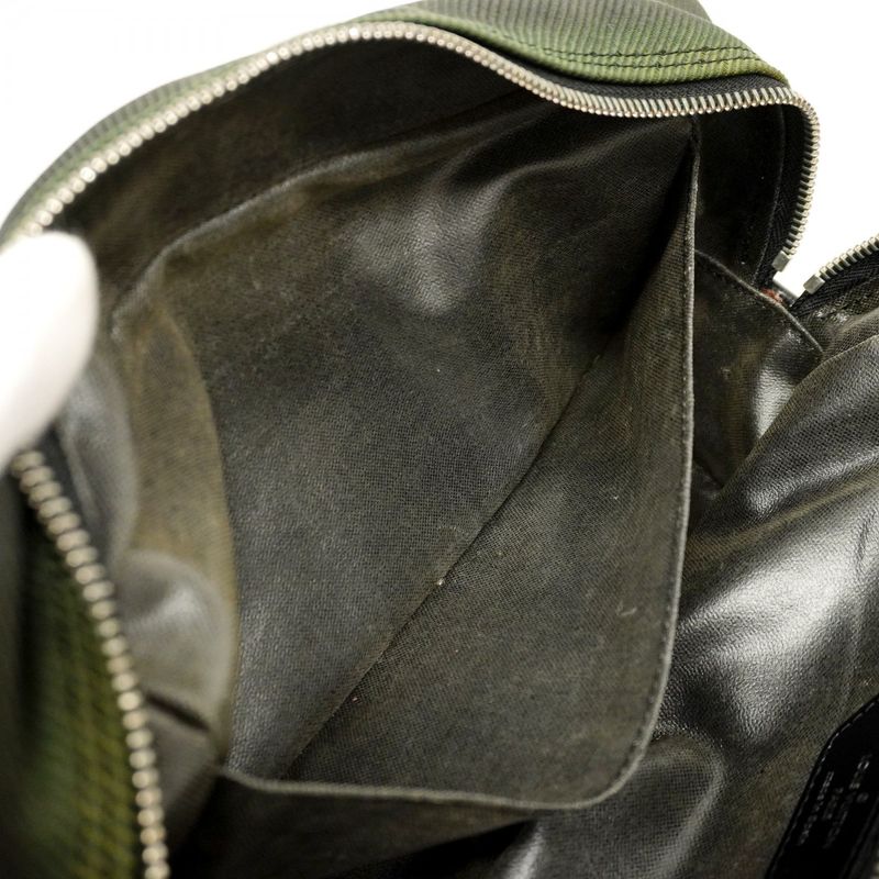 Louis Vuitton Clutch Bag Taiga Parana M3075p Epi Sare Men's