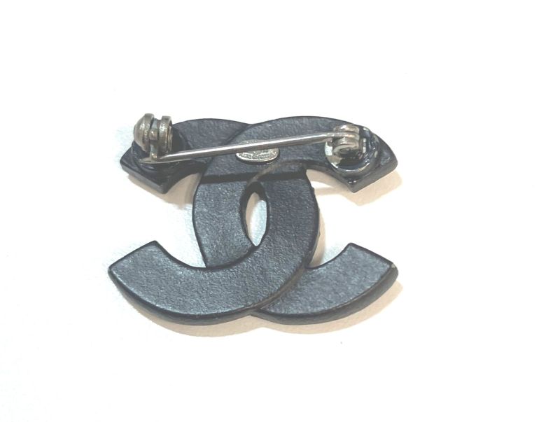 Chanel COCO Rhinestone Brooch : Y3160