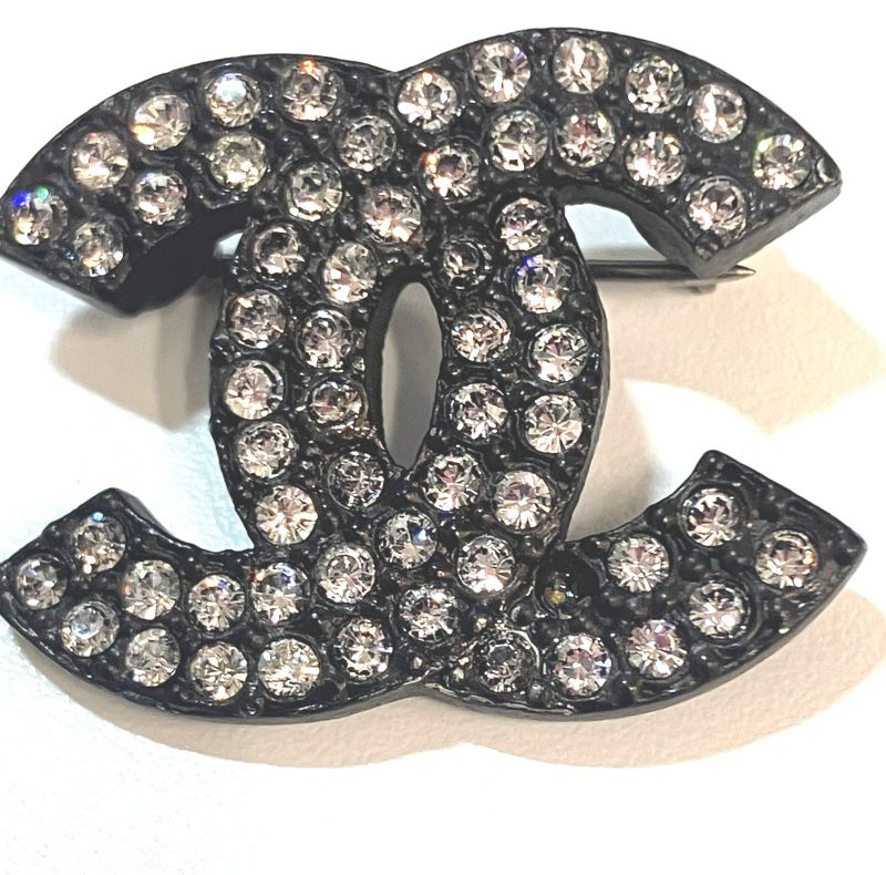 Chanel COCO Rhinestone Brooch : Y3160