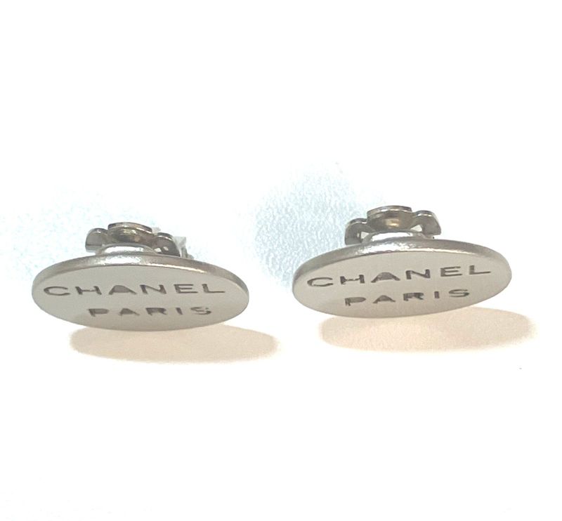 Chanel Logo Ear Ring : Y3161