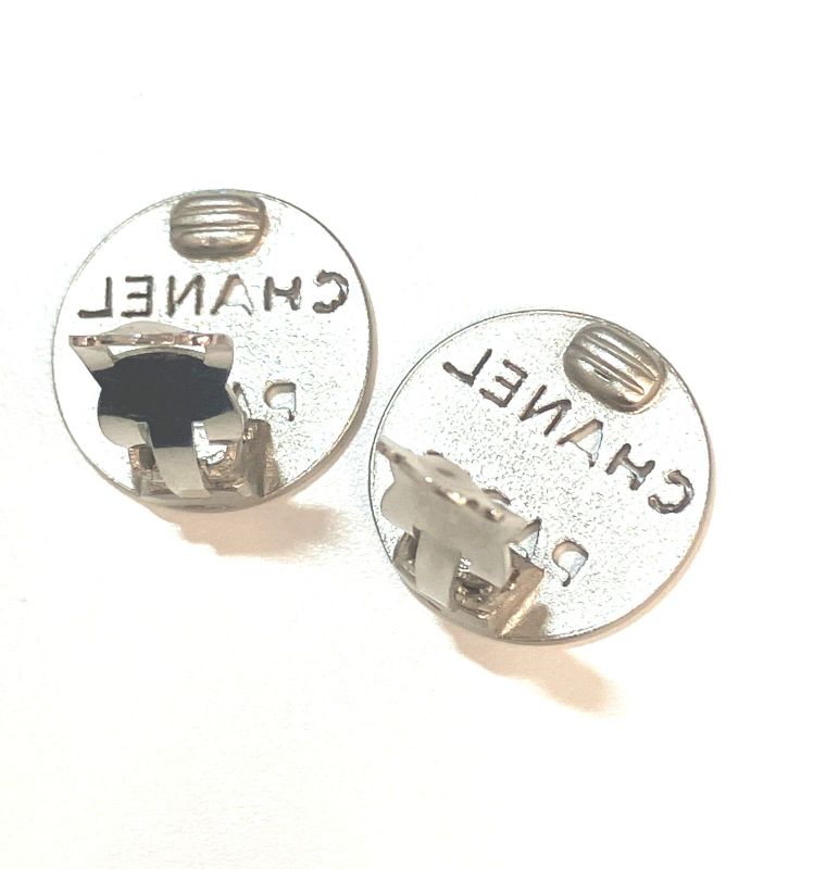 Chanel Logo Ear Ring : Y3161