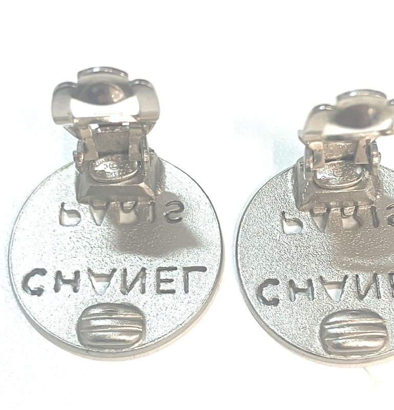 Chanel Logo Ear Ring : Y3161