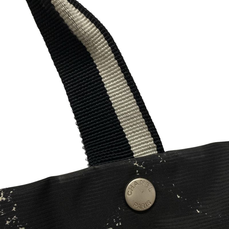 Chanel Tote Bag Old Travel Line A11833 Black And White Silver Hardware