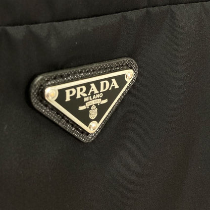 Prada 22 Years Re-nylon Half Pants 22y884 Triangle Plate 38