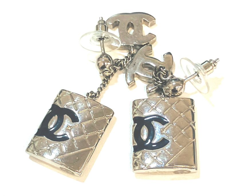 Chanel Cambon COCO Mark Line Earrings : Y3169