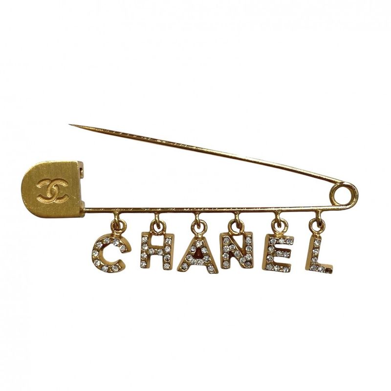 Chanel Brooch Ladies Pin Brooch Logo Swing Vintage Accessory Fashion Item Small