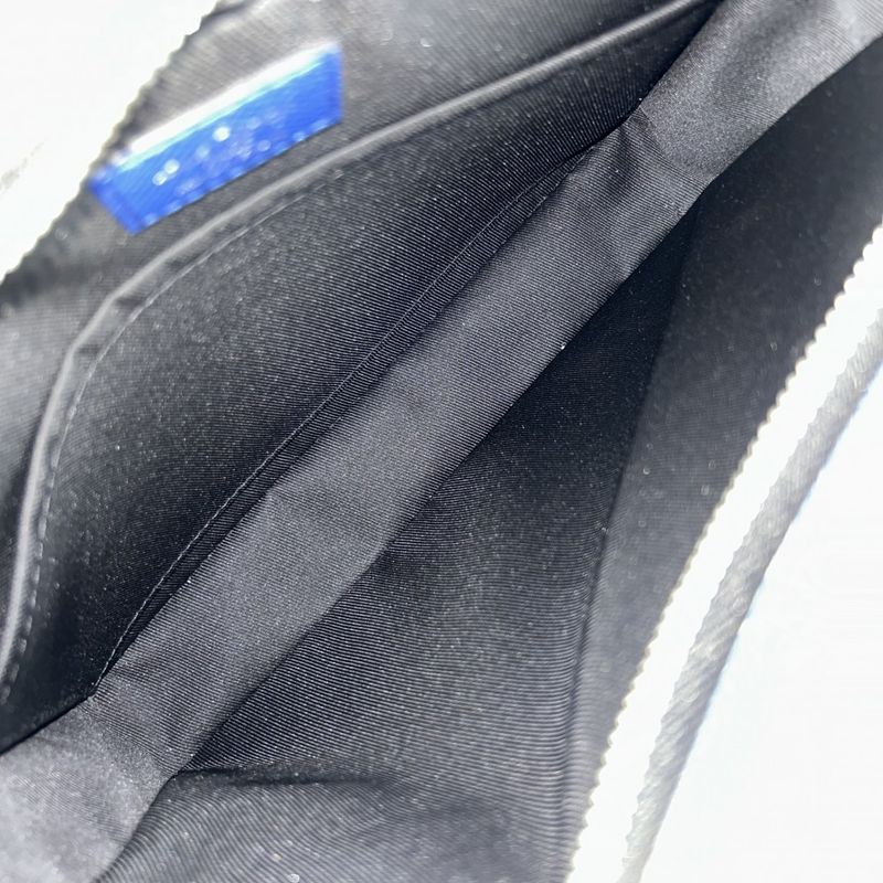 Louis Vuitton Shoulder Bag Men Taiga Lama Trio Messenger Shoulder Crossbody