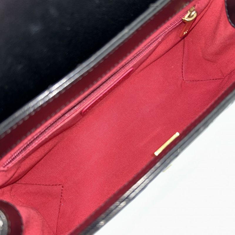 Chanel Shoulder Bag Women Matelasse Shoulder Crossbody Coco Mark Coco Bag