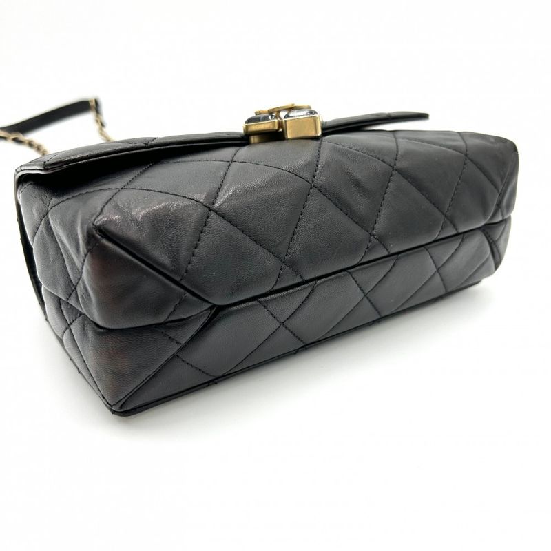 Chanel Shoulder Bag Women Matelasse Shoulder Crossbody Coco Mark Coco Bag