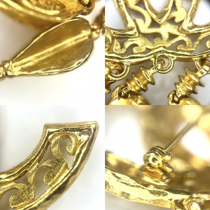 Chanel Brooch Ladies Coco Mark Swing Vintage Accessories Coco Chanel GP 95A