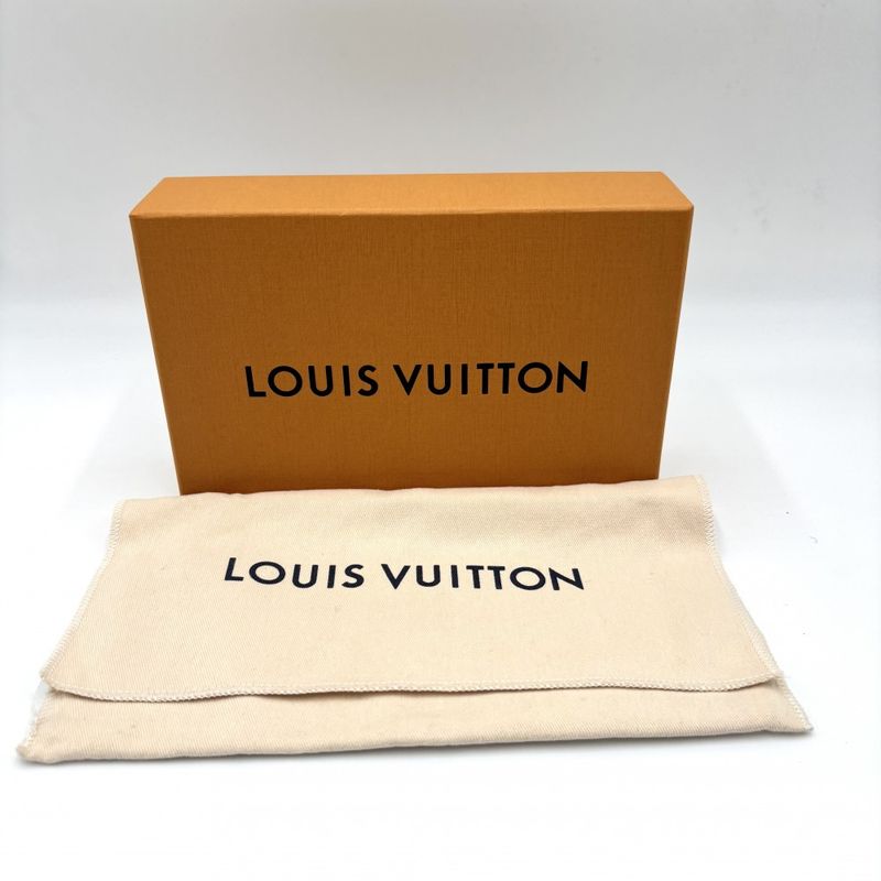 Louis Vuitton Long Wallet Women's Monogram Zippy Wallet 2018 Holiday Collection