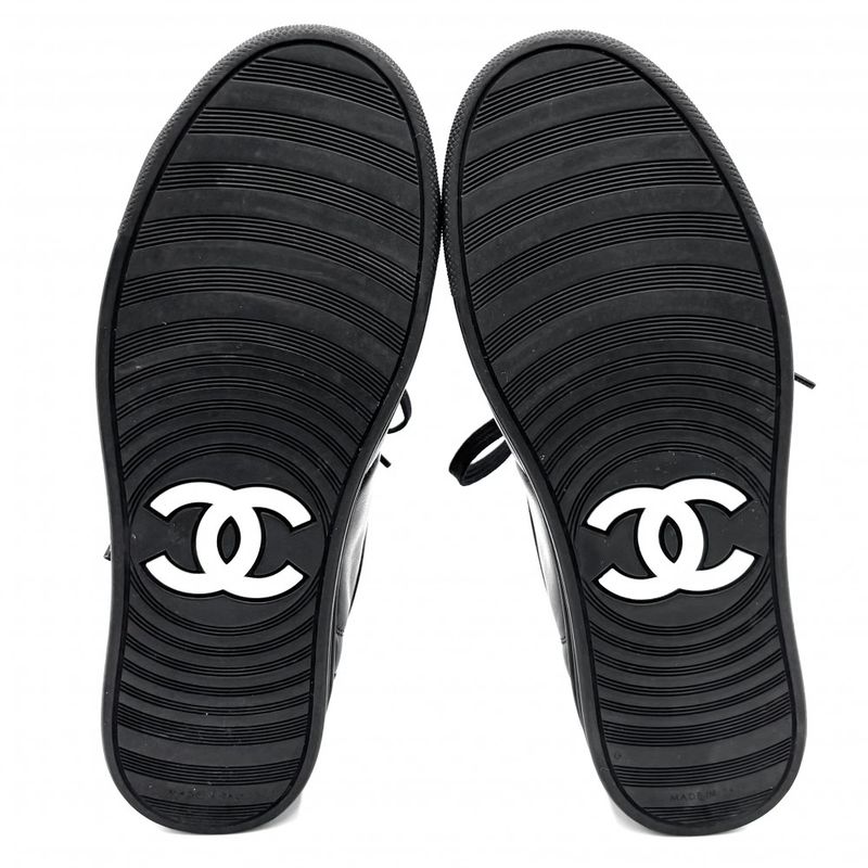 Chanel Shoes Coco Mark Sneakers Low Cut Logo Size 35 Approx 22 cm