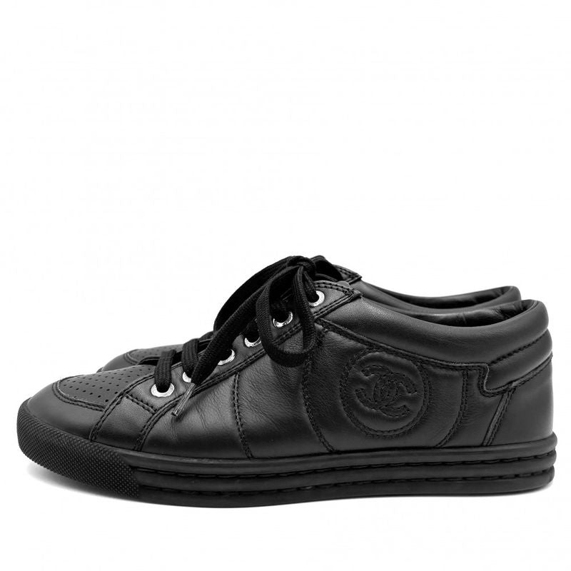Chanel Shoes Coco Mark Sneakers Low Cut Logo Size 35 Approx 22 cm