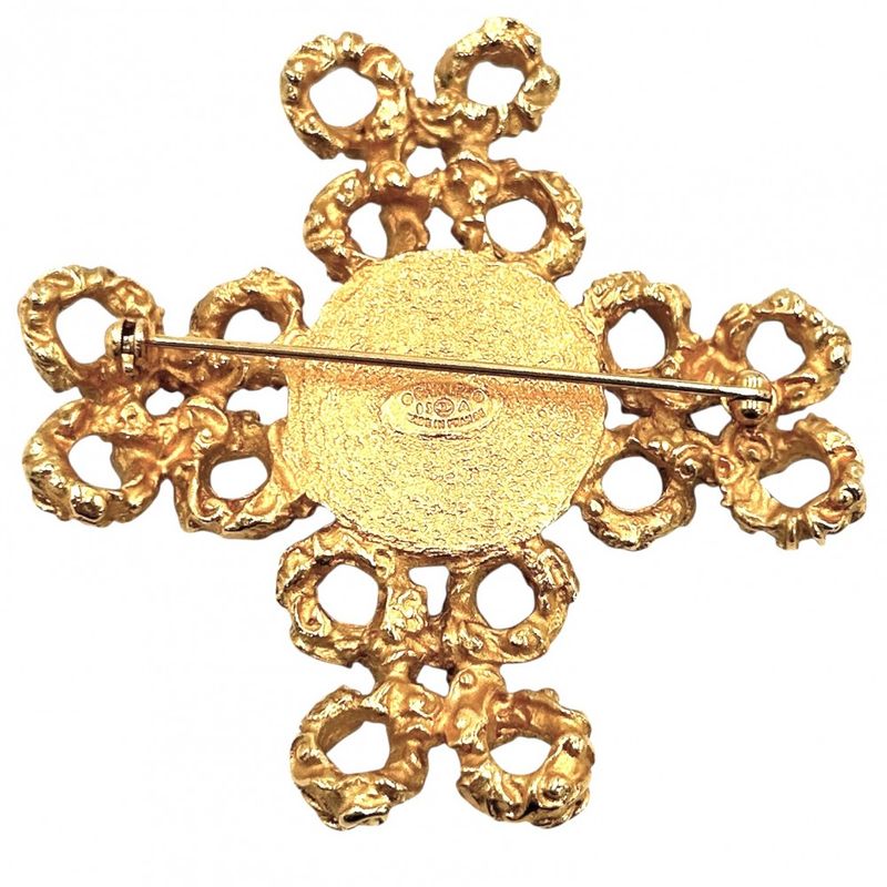 Chanel Brooch Ladies Accessories Chanel GP Faux Pearl 03A Gold White Approx 26g